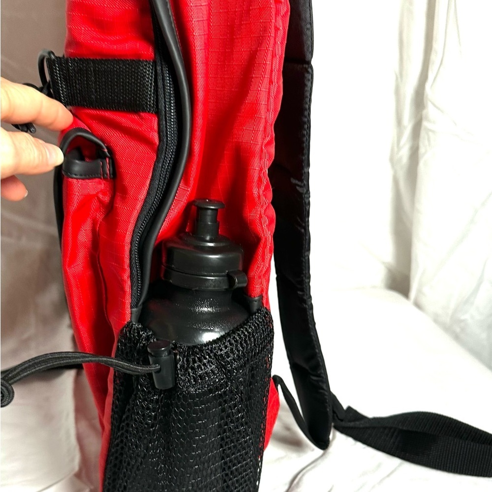 EXCURSION LOGO PATCH Red Backpack With Black Medic Grab Bag Travel Bag Carry on - Picture 6 of 15